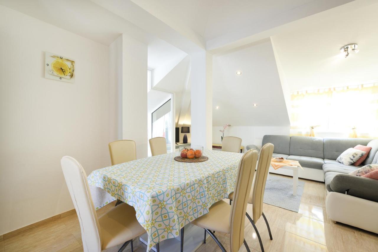 Apartmani Gojevic Vodice Exterior foto